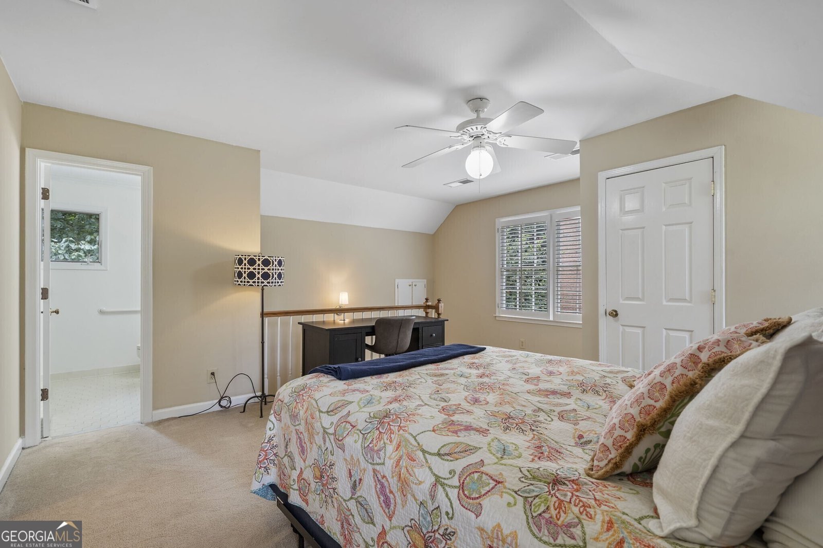 6915 Hunters Knoll Sandy Springs - 39