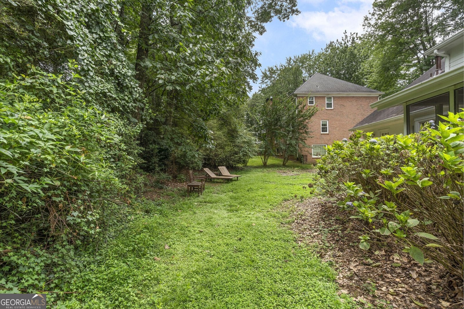 6915 Hunters Knoll Sandy Springs - 45