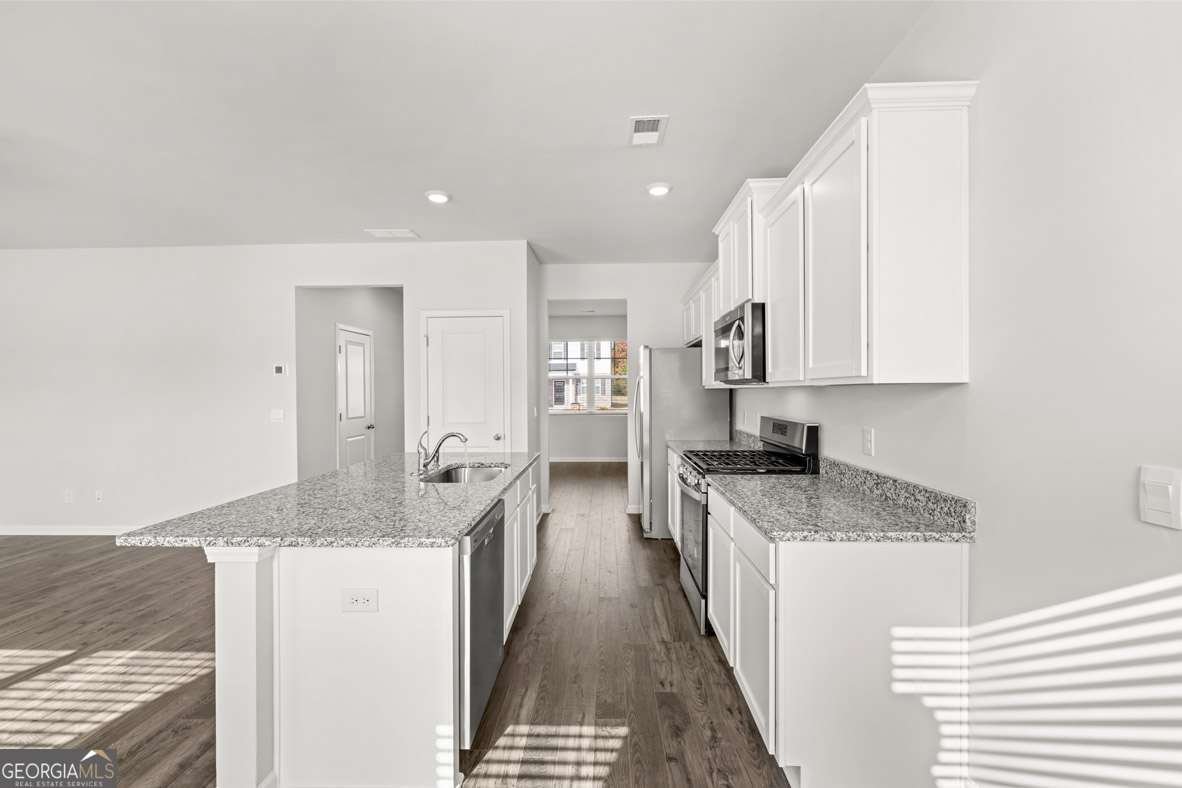 37 Holland Cove Winder - 18