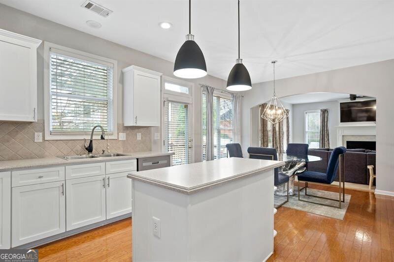 2600 Wolf Lake Drive Atlanta - 12