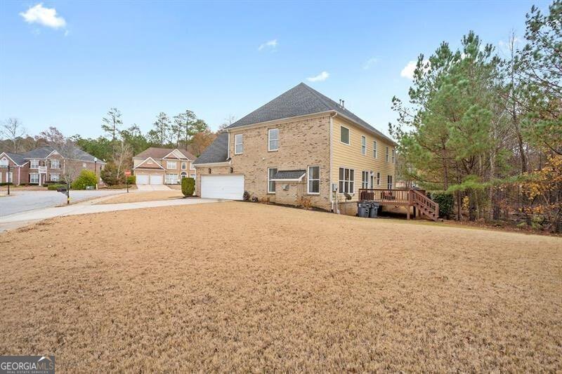 2600 Wolf Lake Drive Atlanta - 30