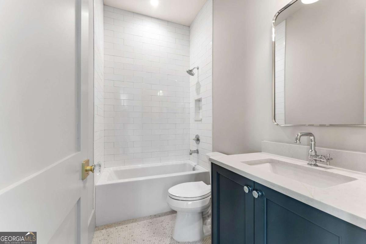 11825 Serenbe Lane Chattahoochee Hills - 11