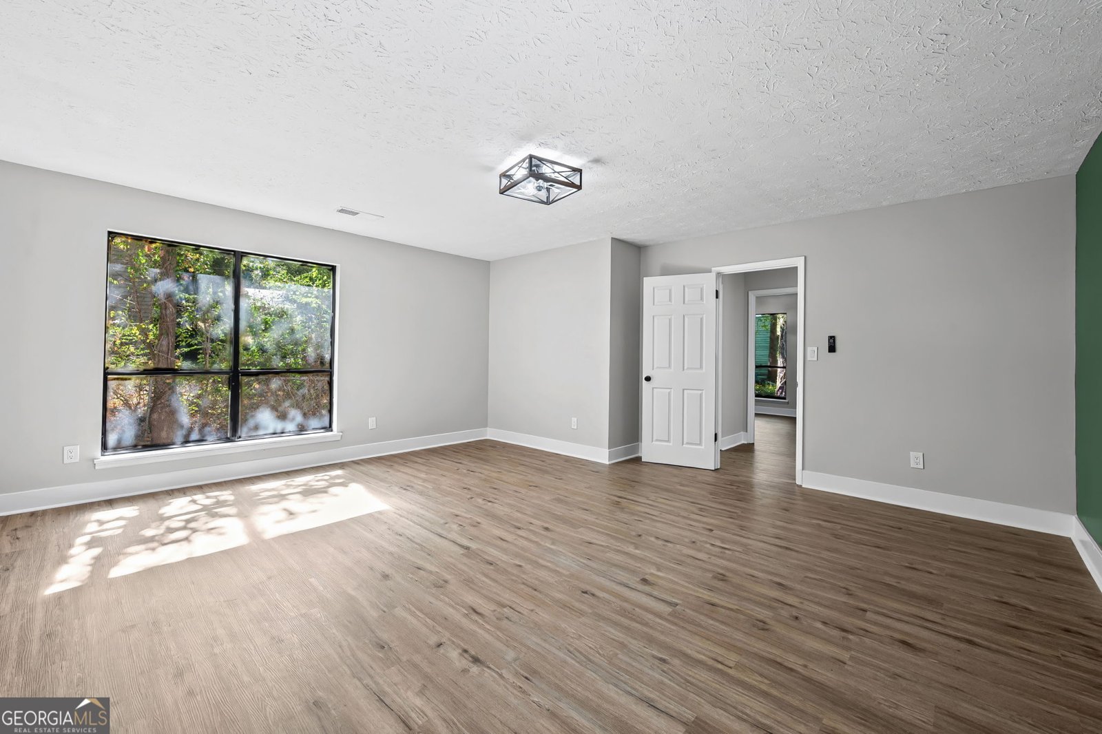 255 Avalon Way Riverdale - 30