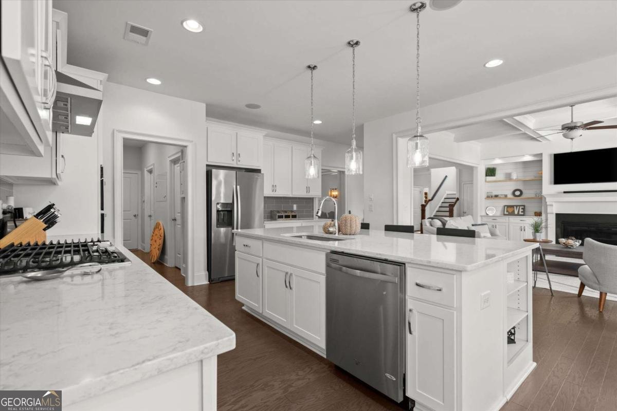 205 Leland Way Woodstock - 17