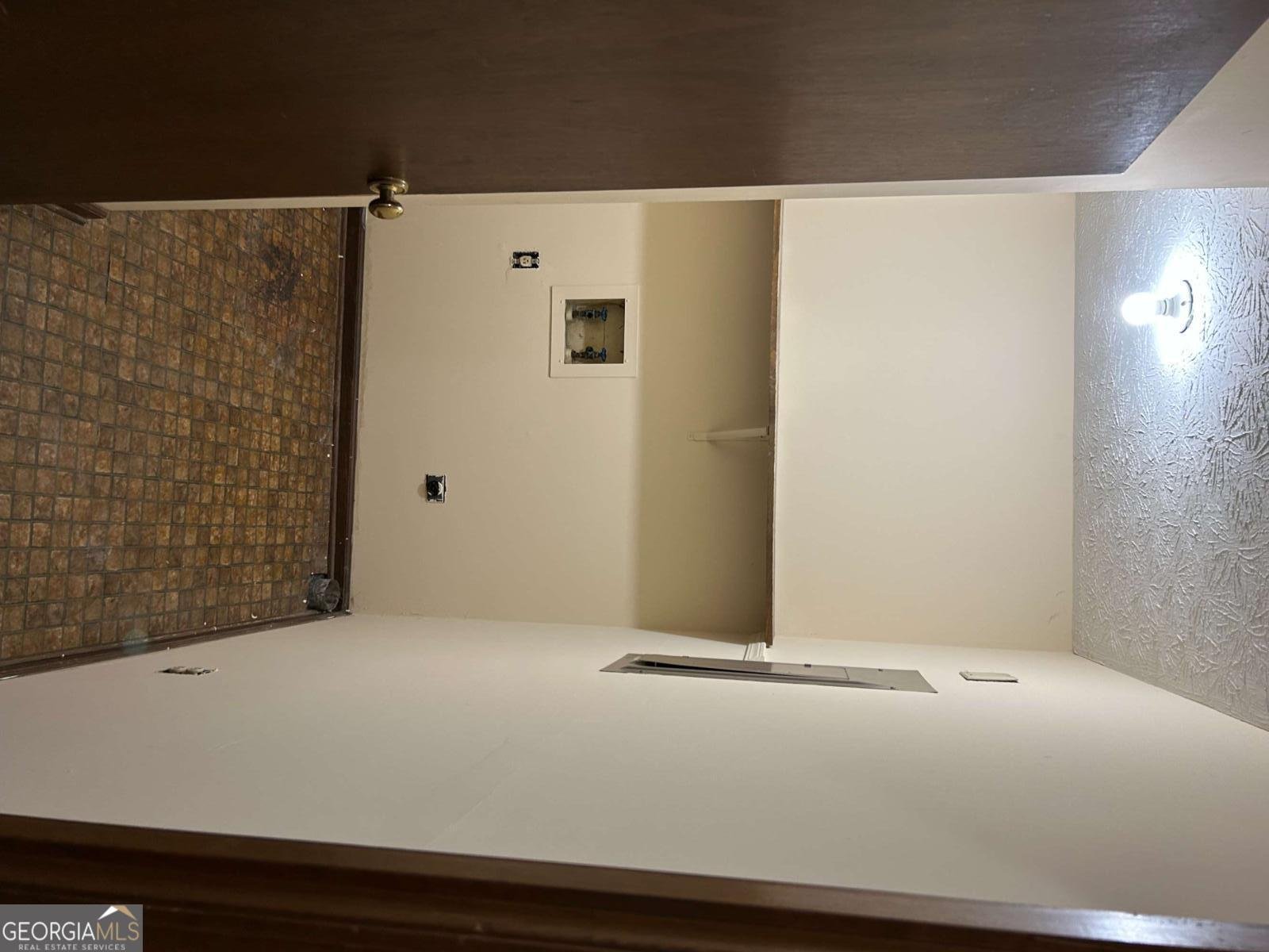 1530 OLEANDER Lane Lilburn - 10