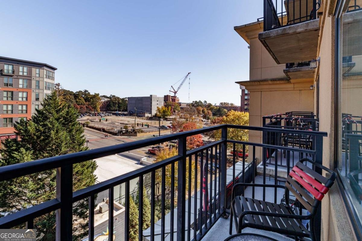 250 Broad Street Athens - 15