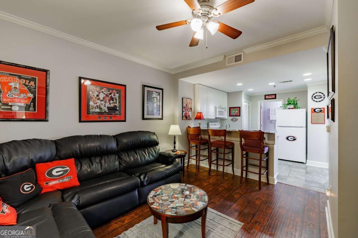 250 Broad Street Athens - 16