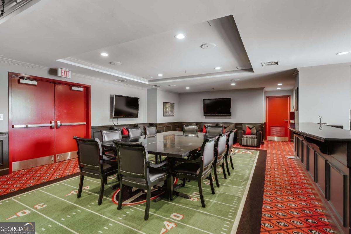 250 Broad Street Athens - 24