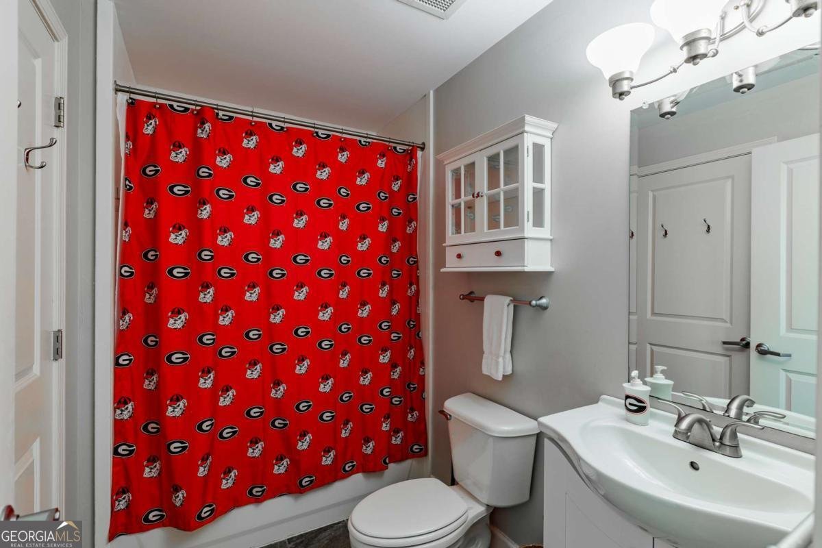 250 Broad Street Athens - 8