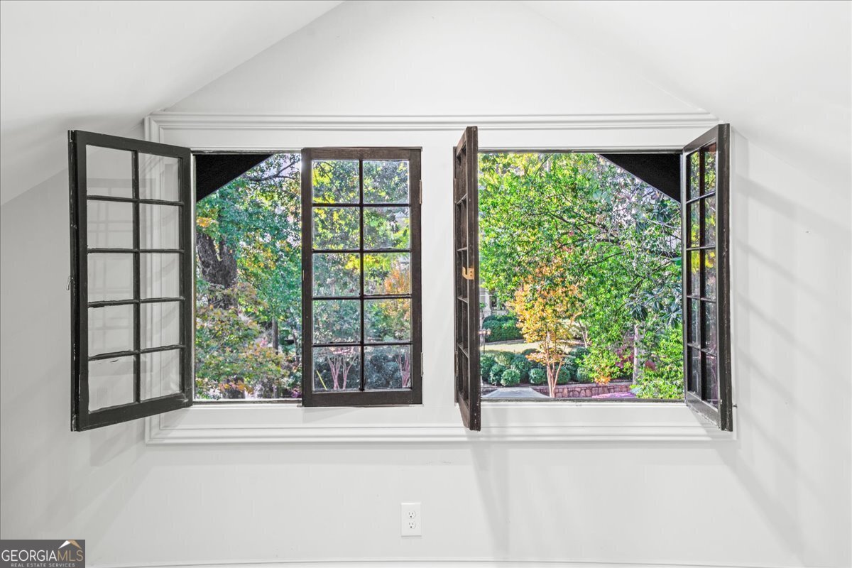 747 Myrtle Street Atlanta - 20