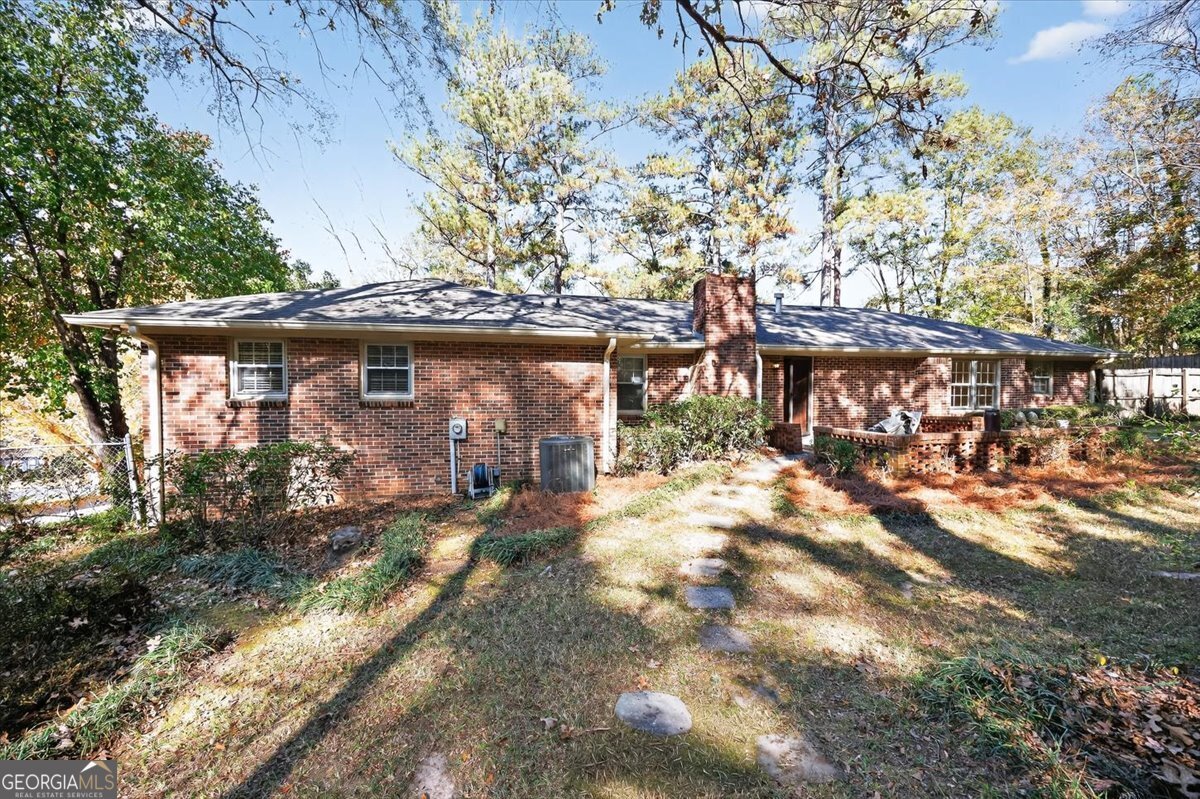 673 Commanche Drive Macon - 16