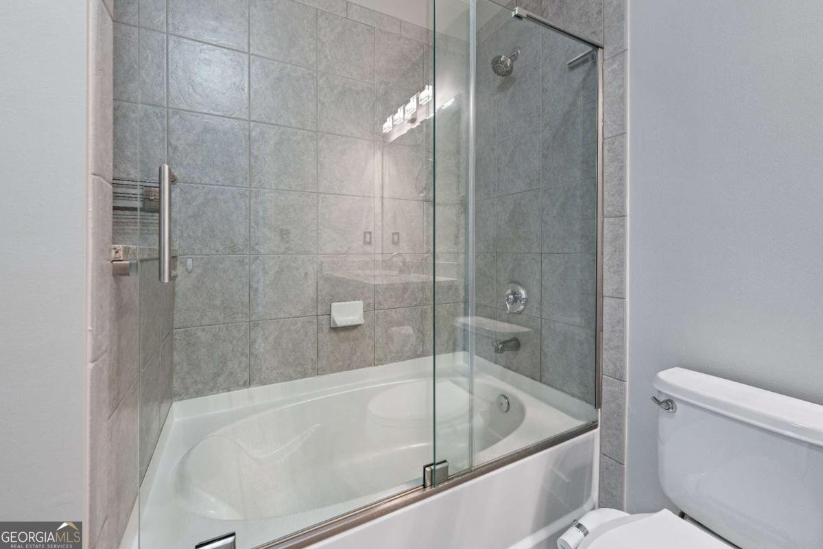 400 Peachtree Street Atlanta - 11