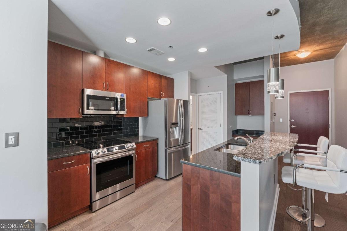 400 Peachtree Street Atlanta - 13