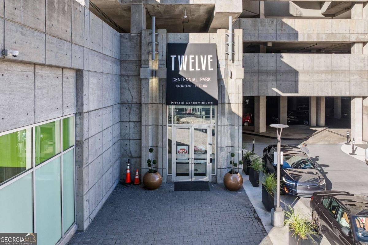 400 Peachtree Street Atlanta - 16