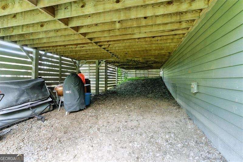 1021 AVERY Road Canton - 24