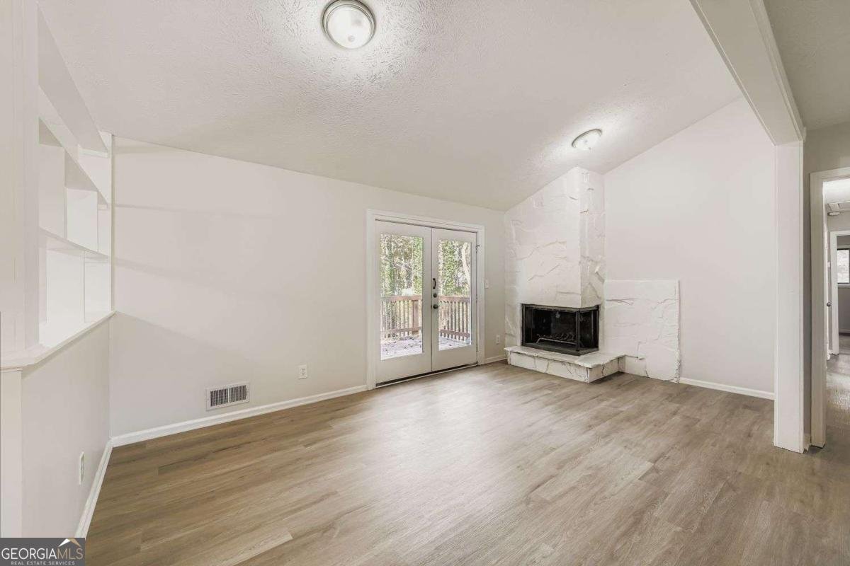 1453 Allison Court Lawrenceville - 10