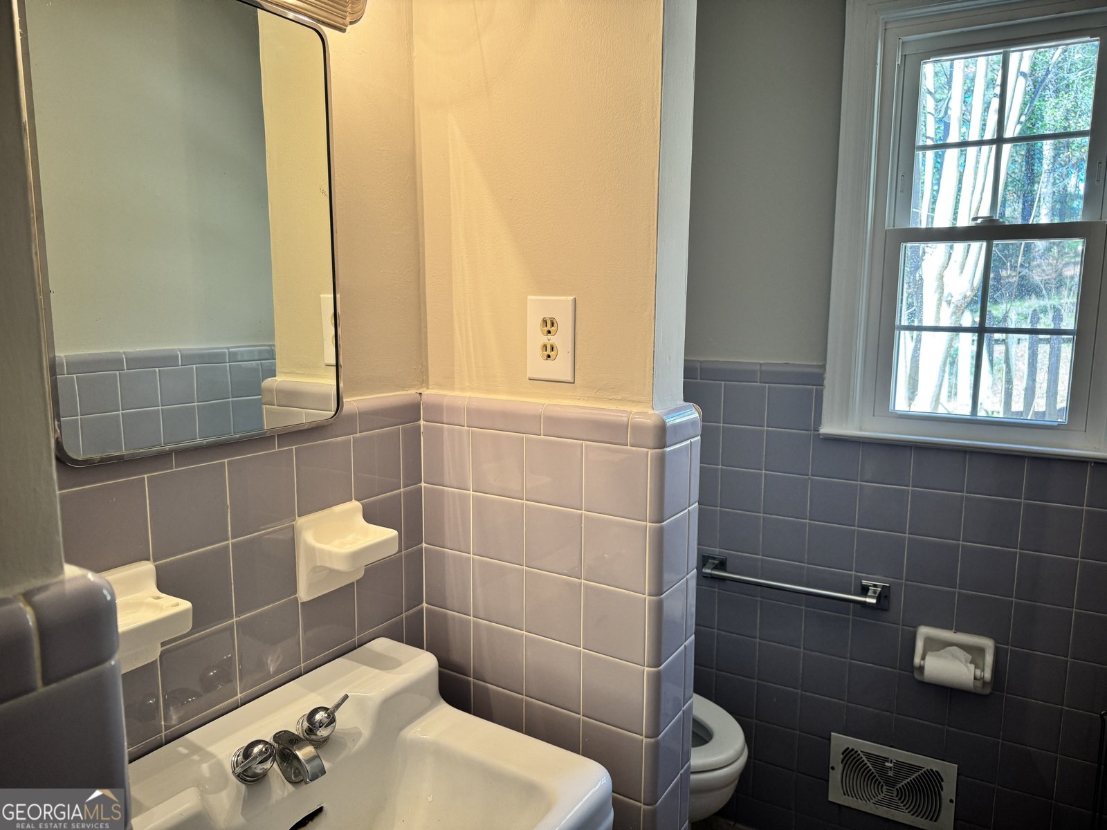 770 Windsor Road Macon - 13