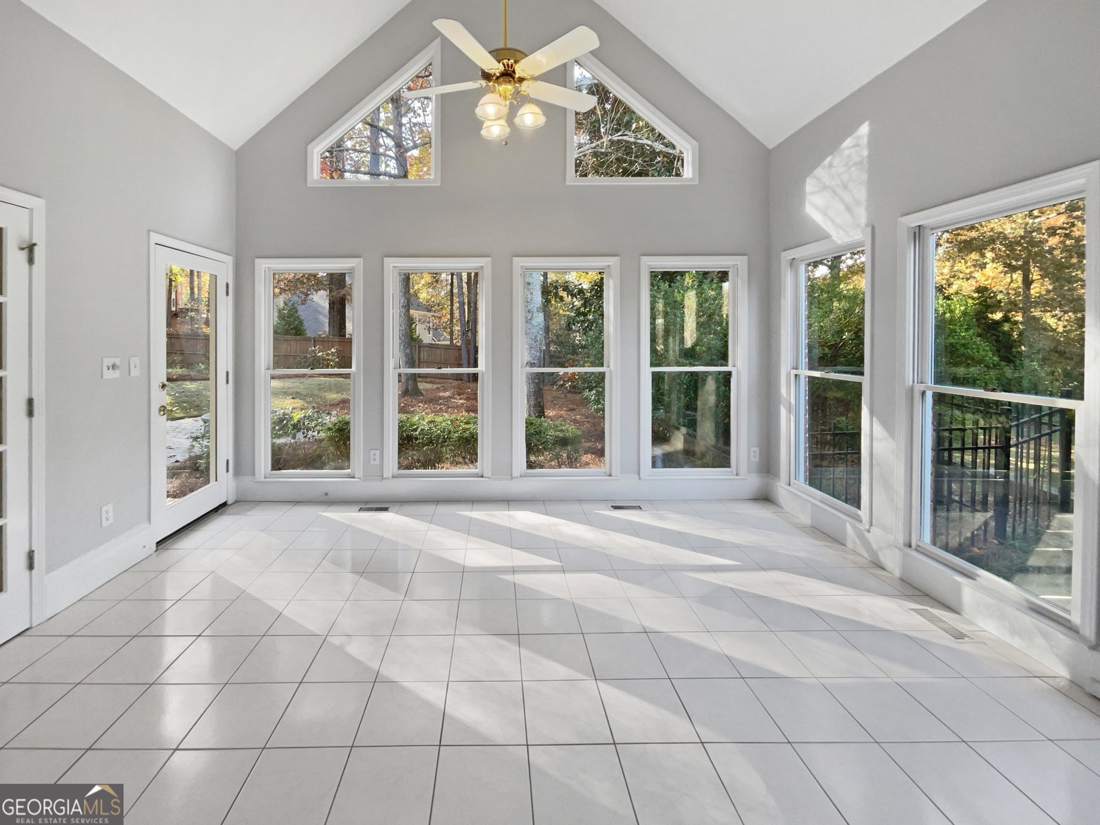 530 Kearny Street Alpharetta - 24