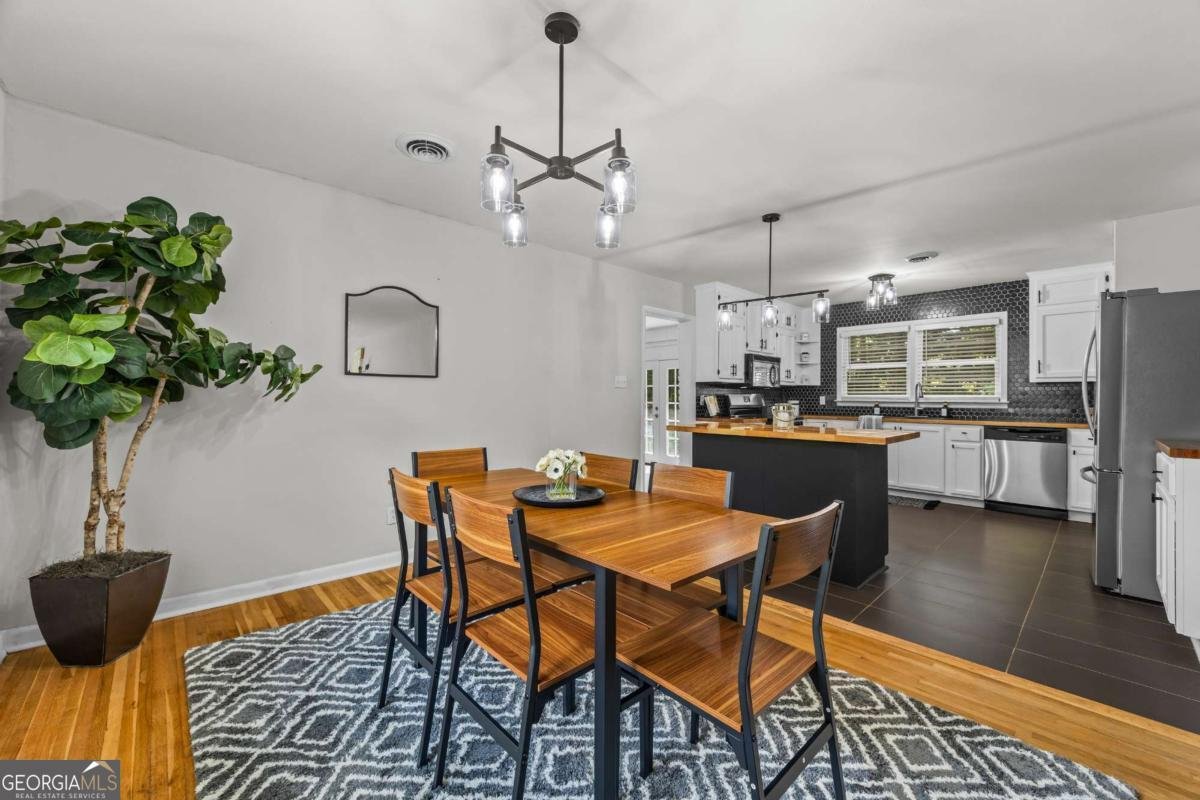 110 Valley Road Toccoa - 22