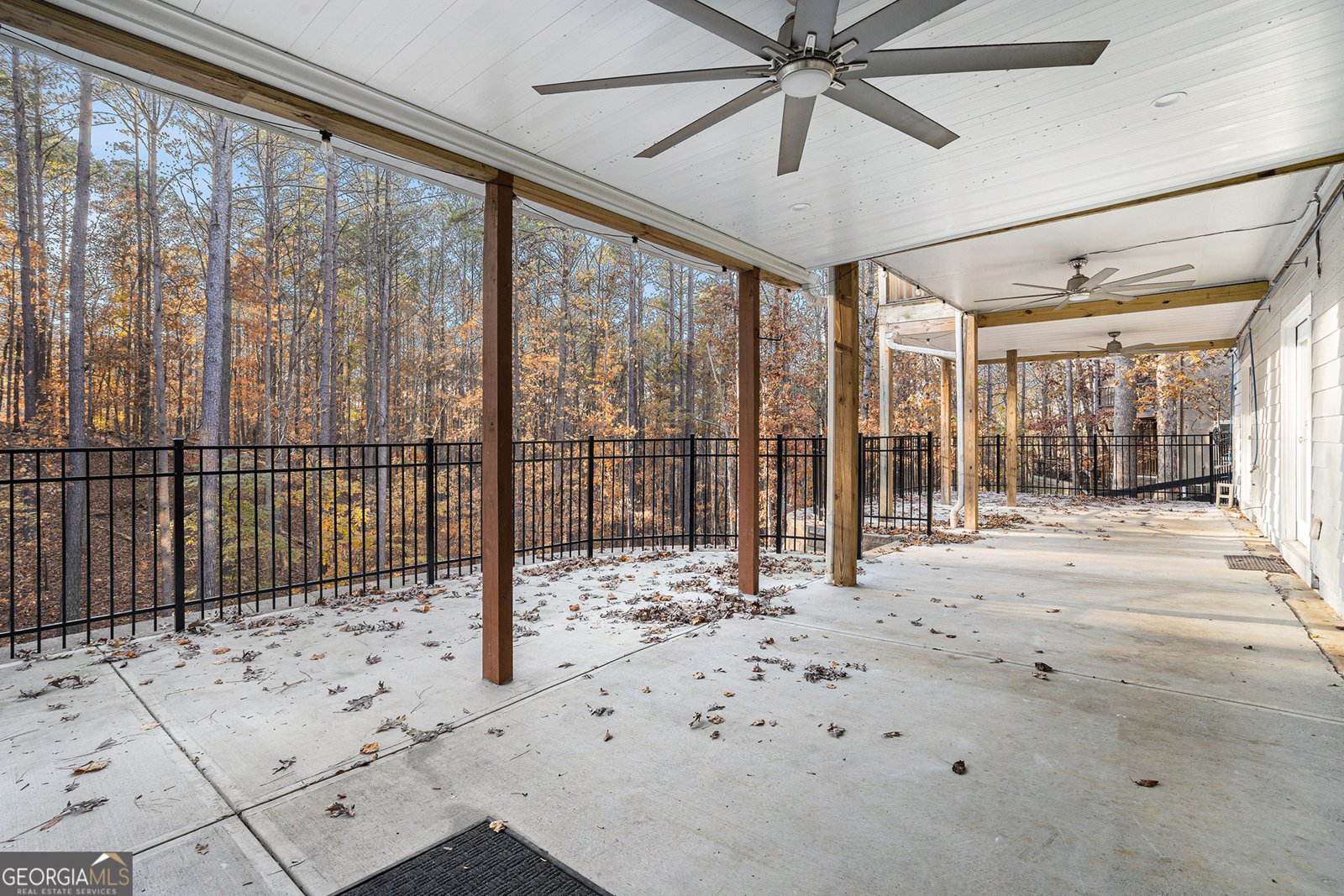 523 Sycamore Point Woodstock - 1