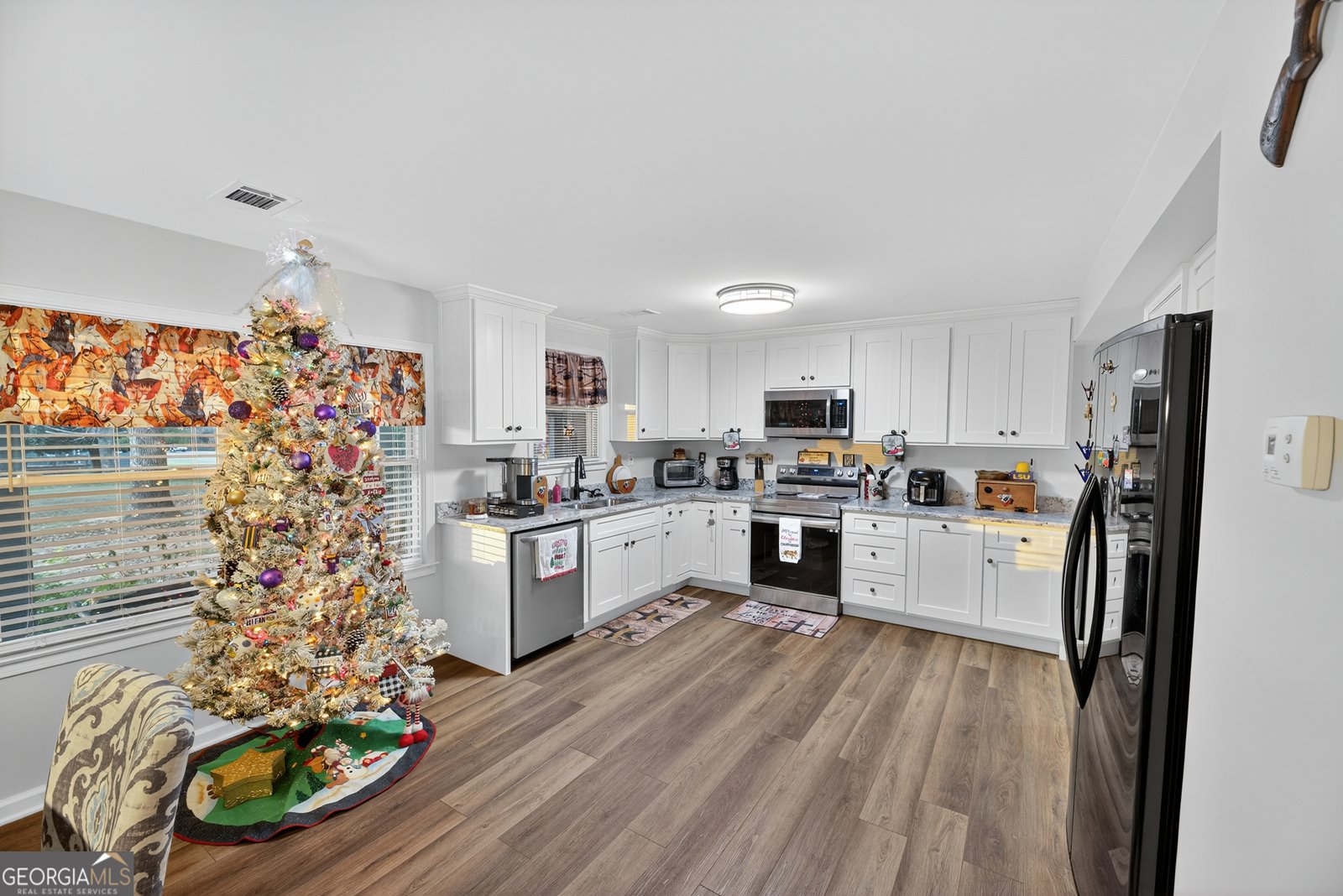 76 Walker Road Cartersville - 1