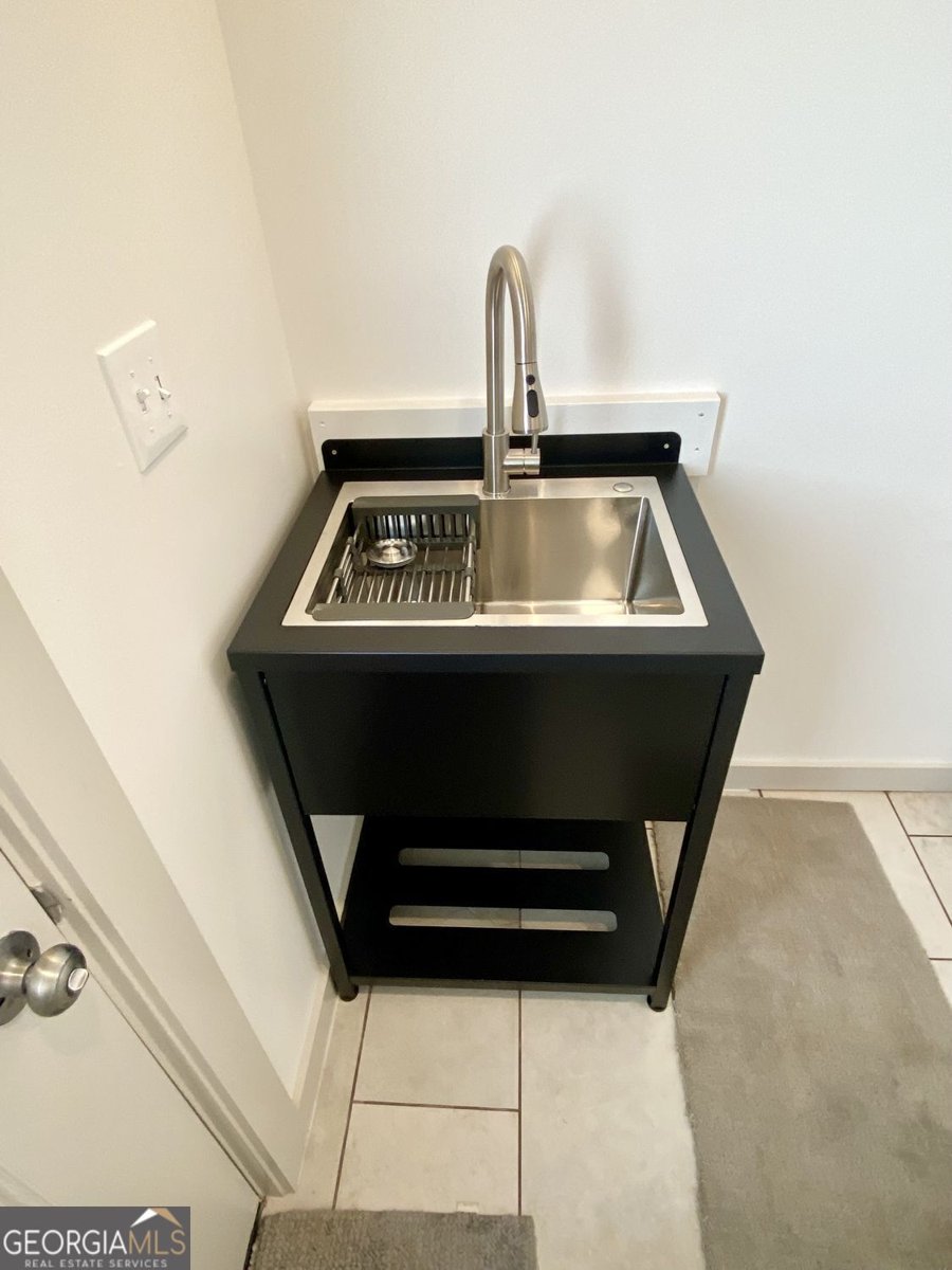 3993 Pool Road Winston - 6