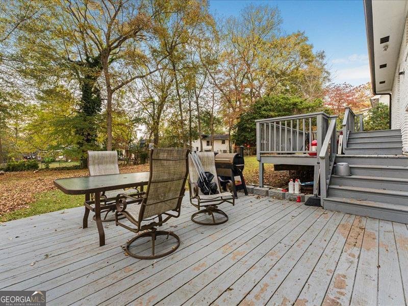 2409 Powers Ferry Drive Marietta - 35