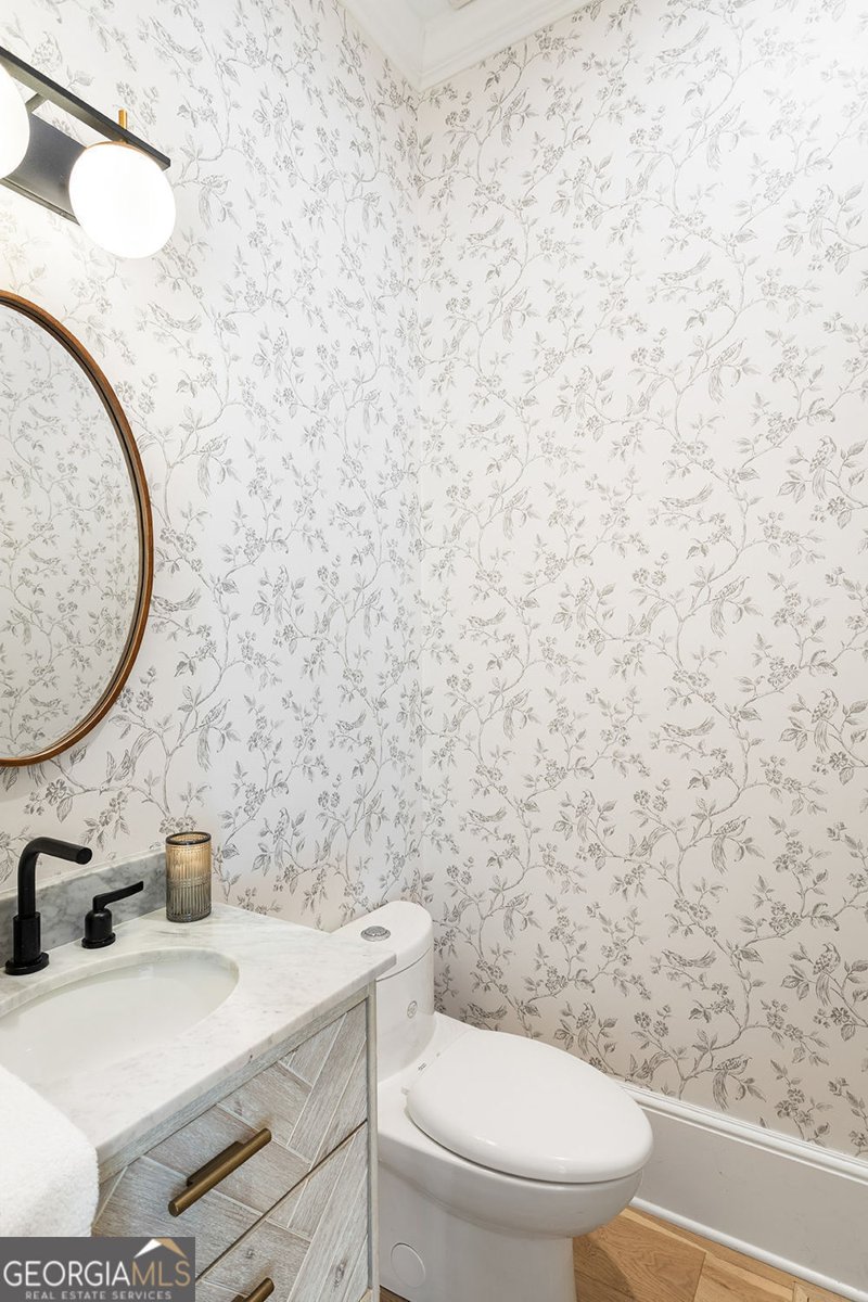 1345 Wesley Parkway Atlanta - 26