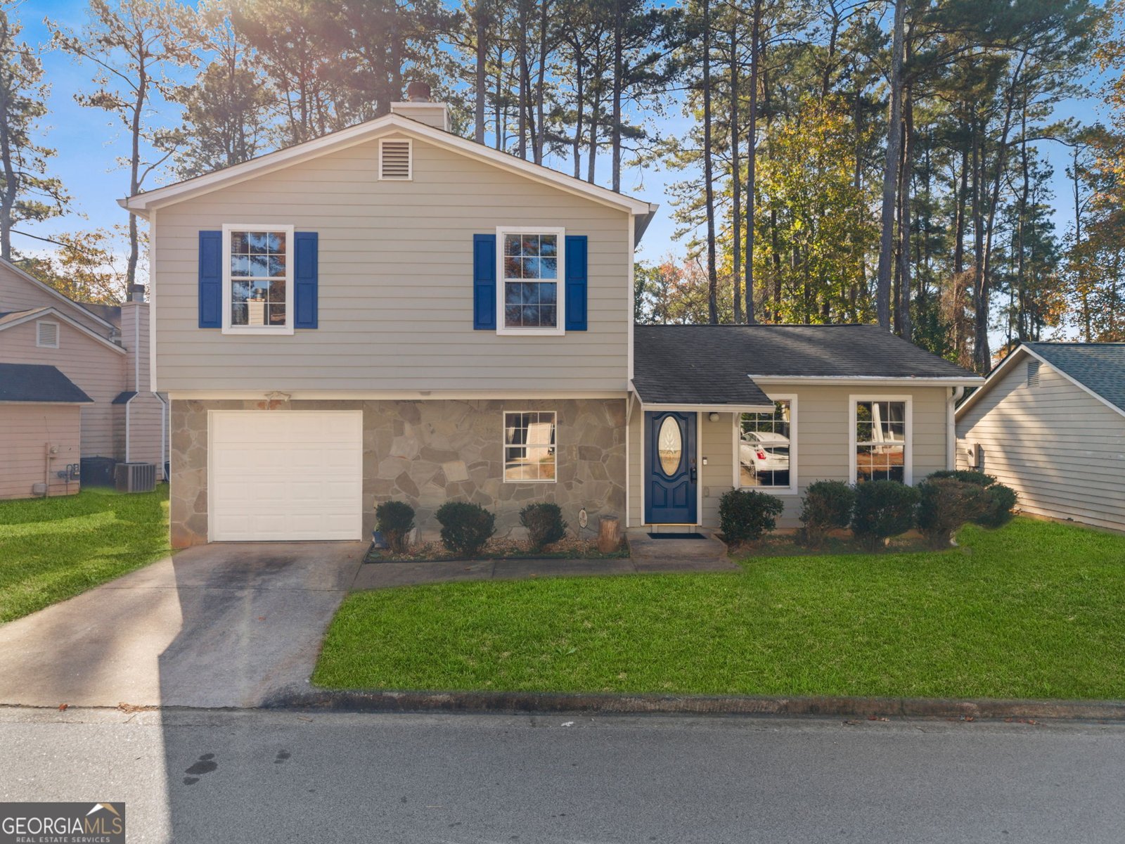 1311 STONELEIGH Way Stone Mountain - 1