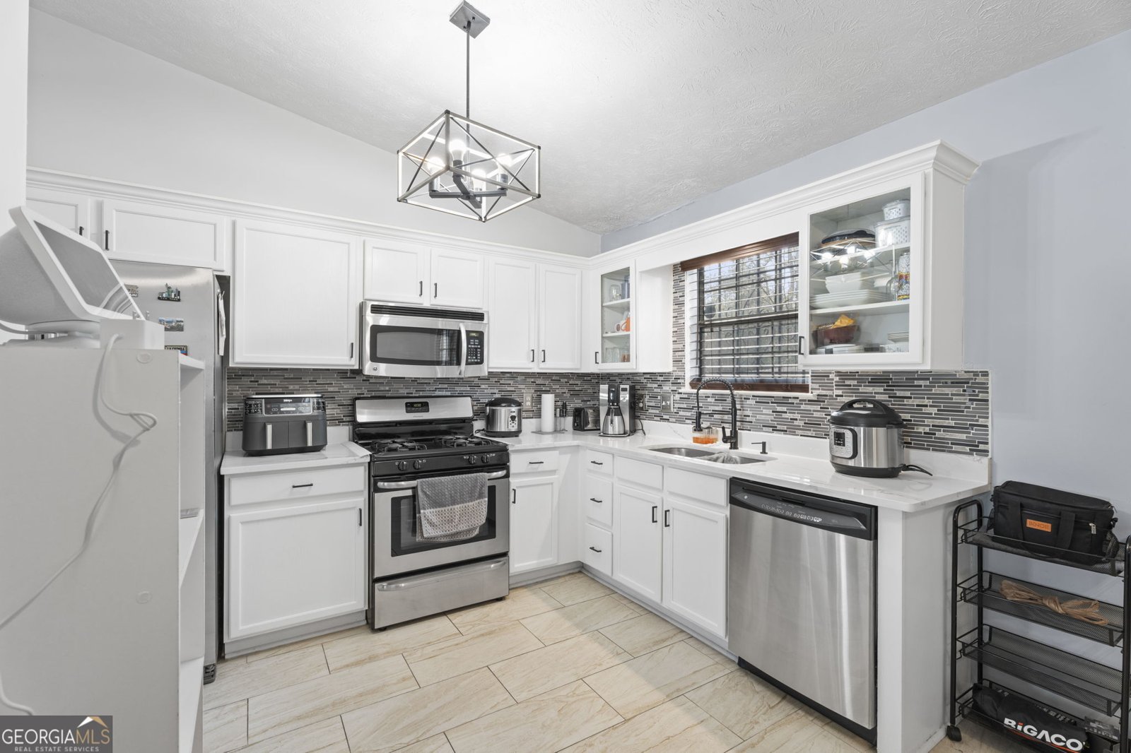 1311 STONELEIGH Way Stone Mountain - 14