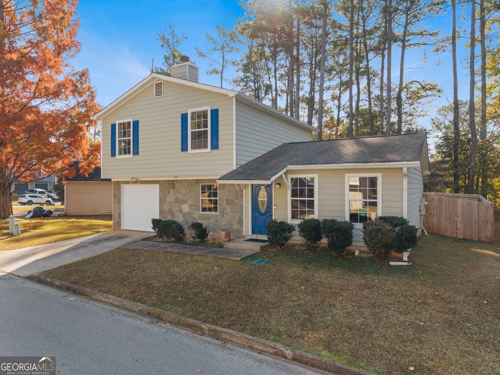 1311 STONELEIGH Way Stone Mountain - 3