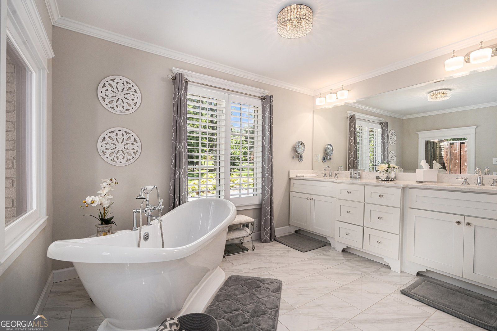 2484 Emerald Drive Jonesboro - 23