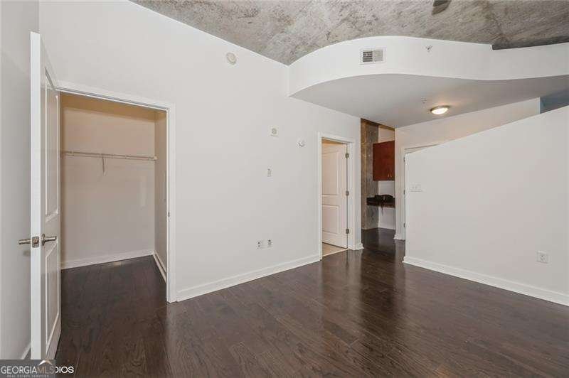 400 Peachtree Street Atlanta - 19