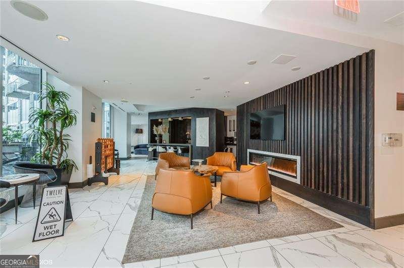 400 Peachtree Street Atlanta - 31