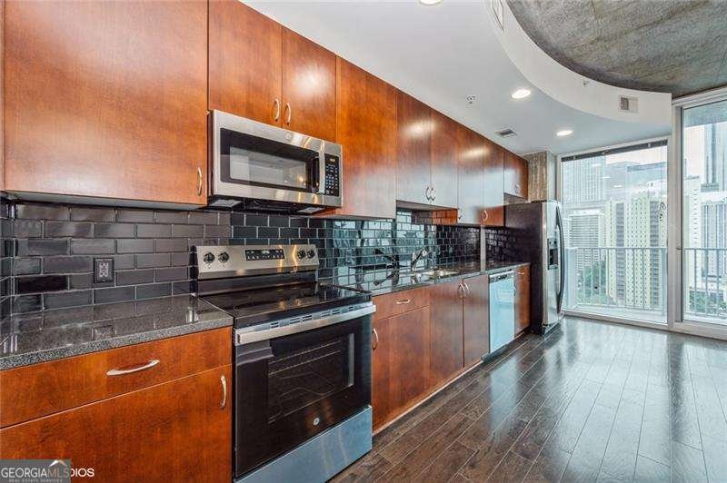 400 Peachtree Street Atlanta - 7