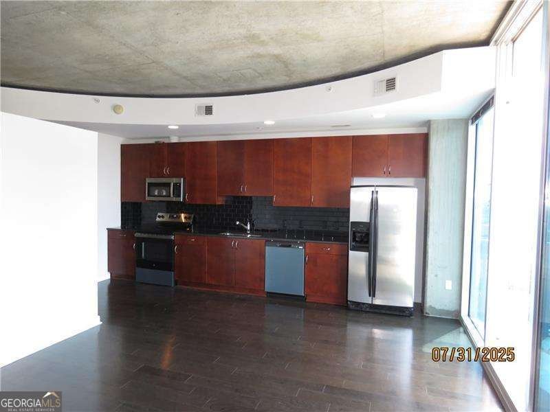 400 Peachtree Street Atlanta - 9