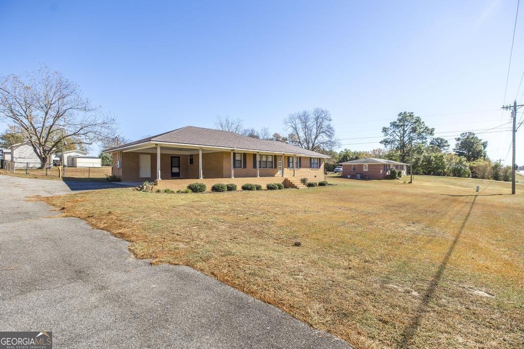 172 Old Eastman Road Cochran - 34