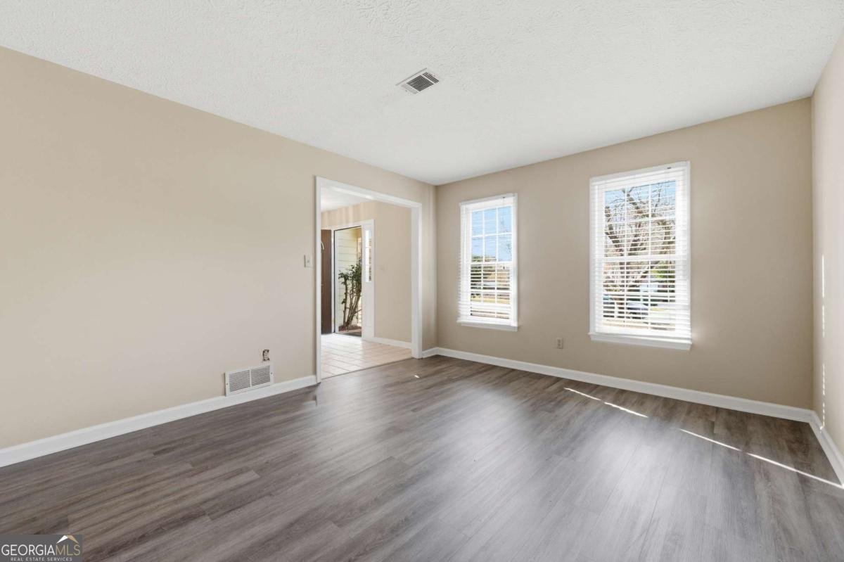 4056 Longford Drive Marietta - 4