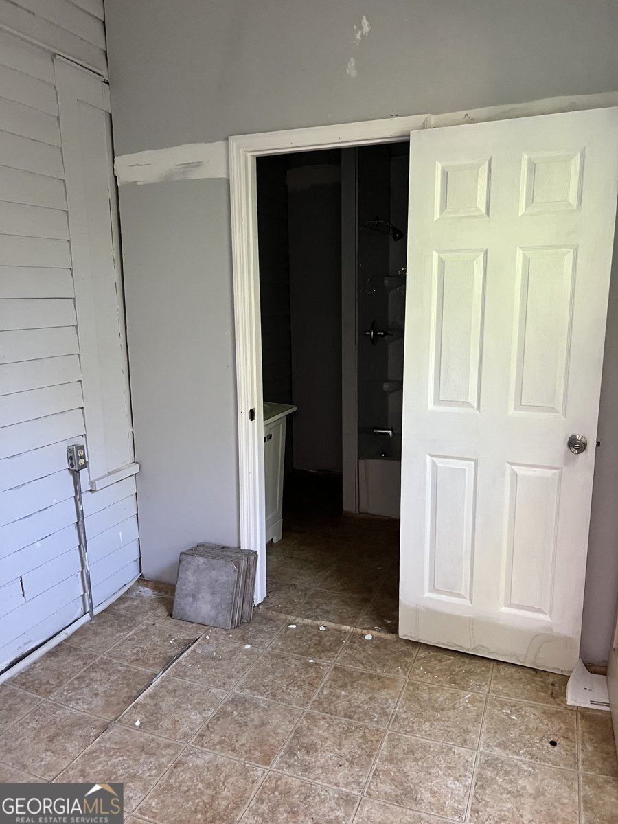 579 Charles Street Macon - 12