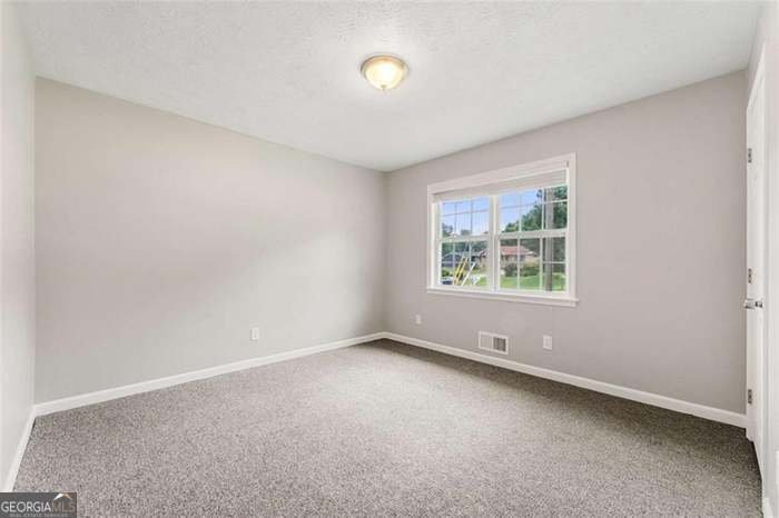 3027 Lakeridge Drive Conyers - 11