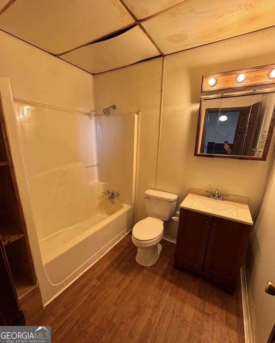 460 Mask Road Brooks - 12