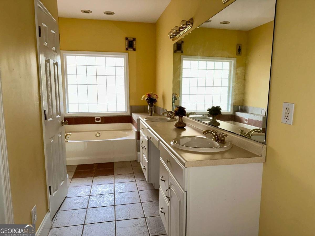 4446 Gillsville Highway Gillsville - 11