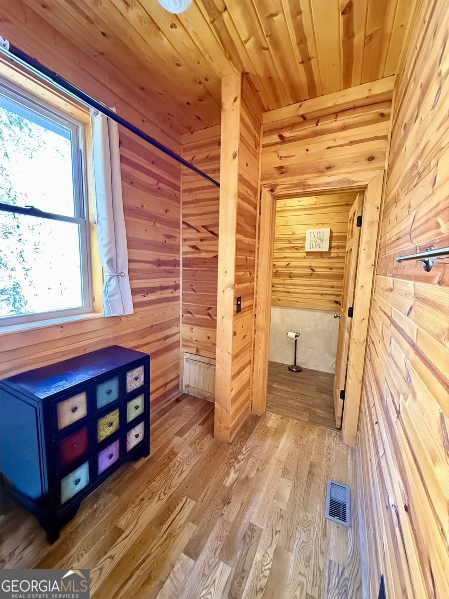 265 Maple Ridge Drive Cleveland - 23