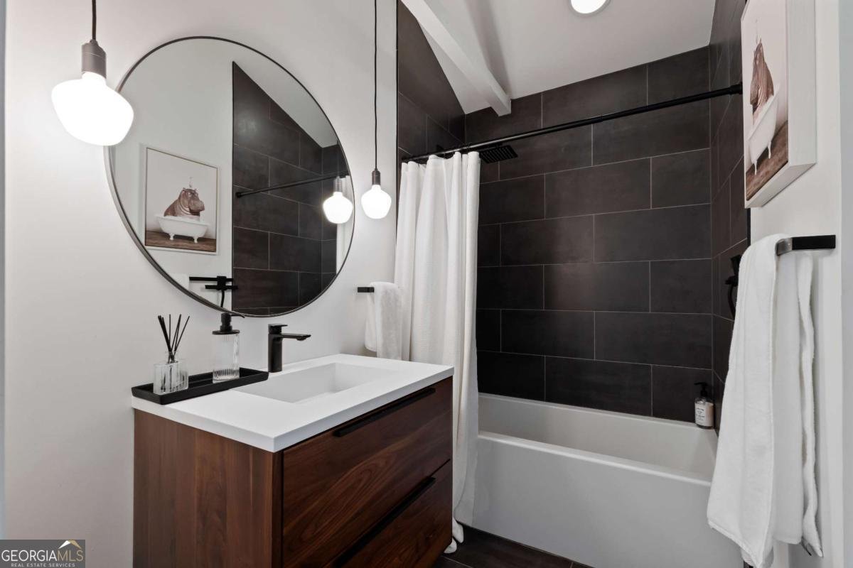 2970 Ringle Road Atlanta - 27