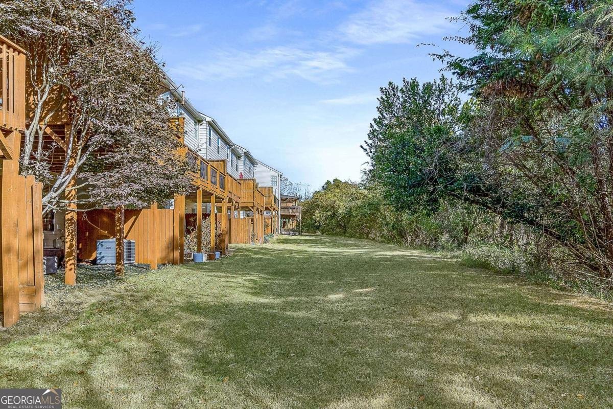 3624 Chattahoochee Summit Drive Atlanta - 12