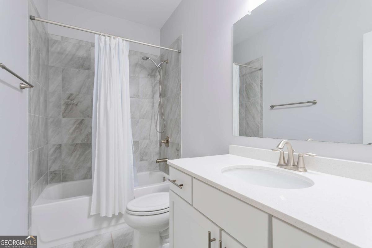 330 La Perla Drive Sugar Hill - 4