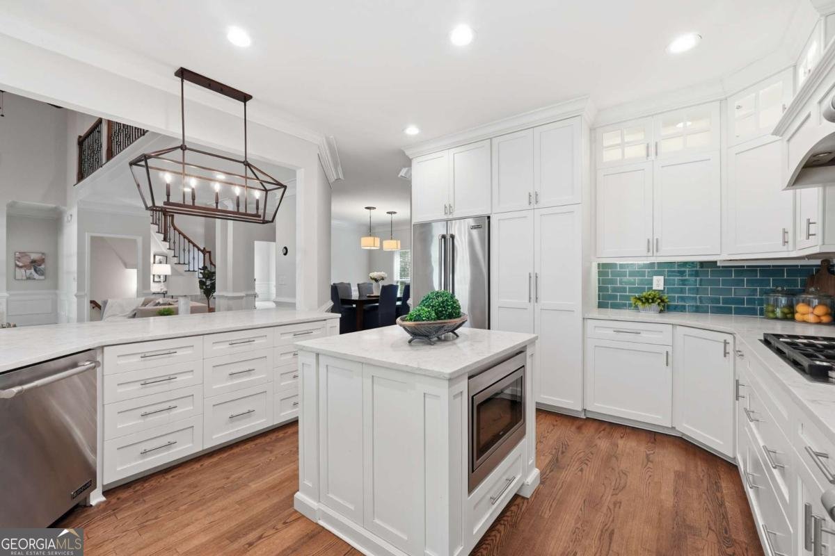 1520 NATCHEZ Way Grayson - 2