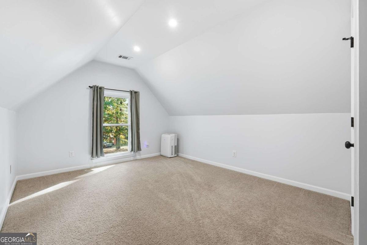 1520 NATCHEZ Way Grayson - 20