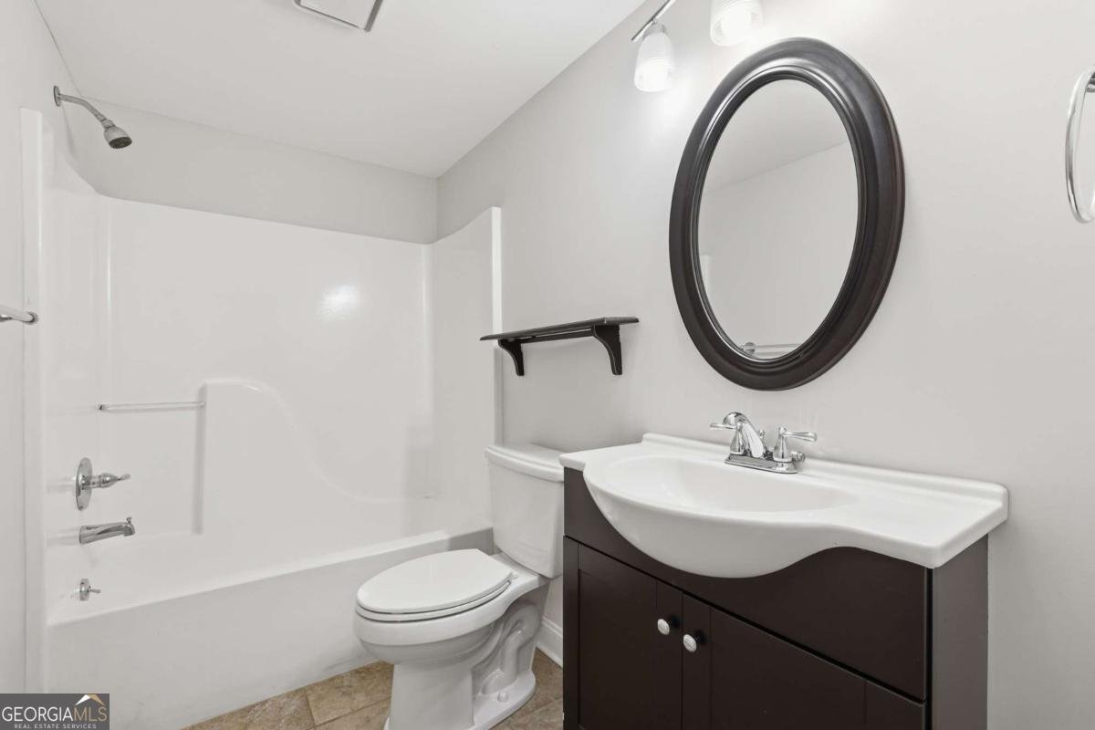 1520 NATCHEZ Way Grayson - 23