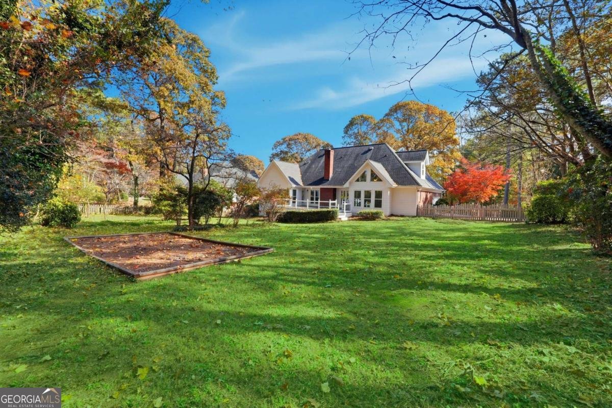 1520 NATCHEZ Way Grayson - 30